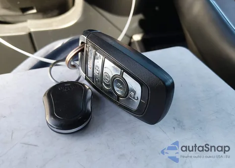 2020 Lincoln Aviator Reserve from USA, damaged, VIN 5LM5J7XC7LGL24742